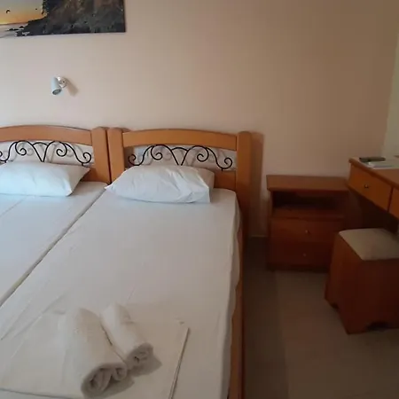 Гостевой дом Aivaliotis House *