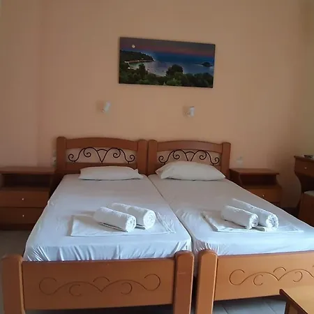 Гостевой дом Aivaliotis House Скиатос