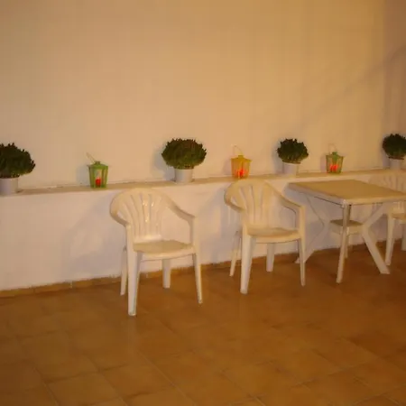 Гостевой дом Aivaliotis House Скиатос