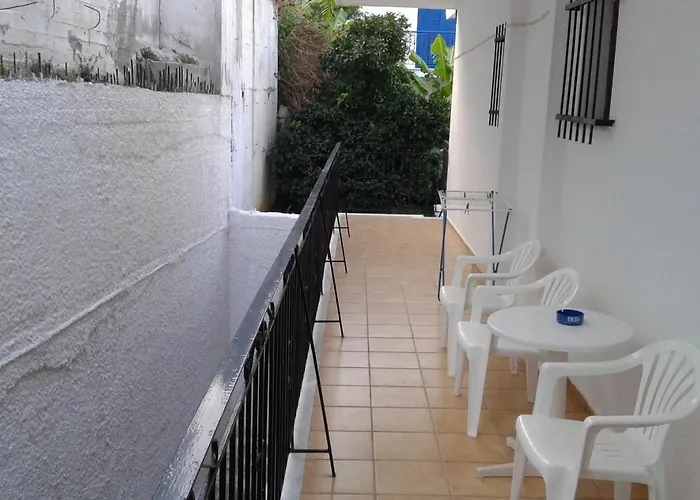 Aivaliotis House Guest house Skiathos Town