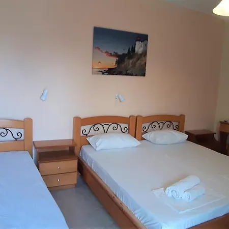 Aivaliotis House بيت ضيافة مدينة سكياثوس